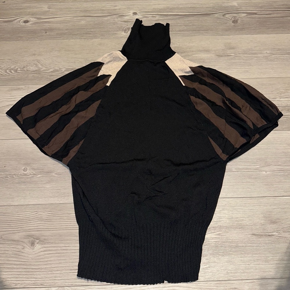 Vintage Grace Black and Tan Striped Batwing Sleeve Turtleneck Sweater, Size L
